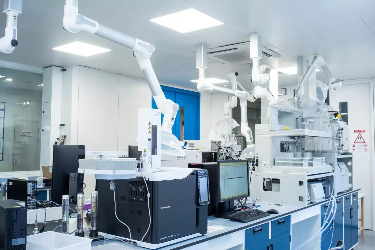l1006302