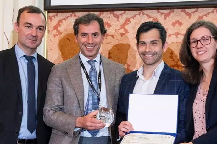 wechat image